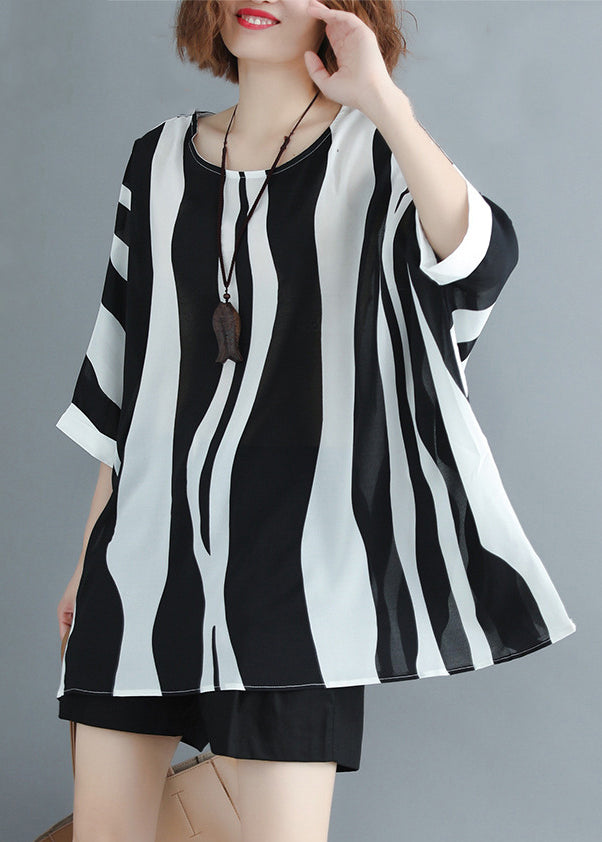 Effortlessly Elegant Shirt with a Timeless Design