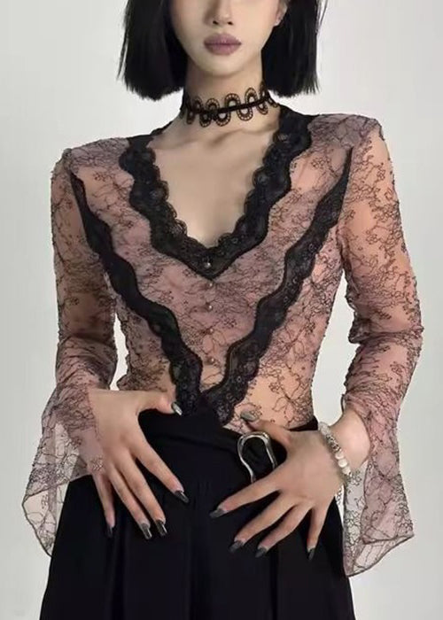 A Vintage Style Top with Delicate Timeless Details