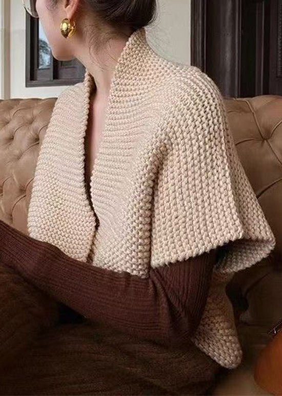 Beautifully Finished Top in a Timeless Design