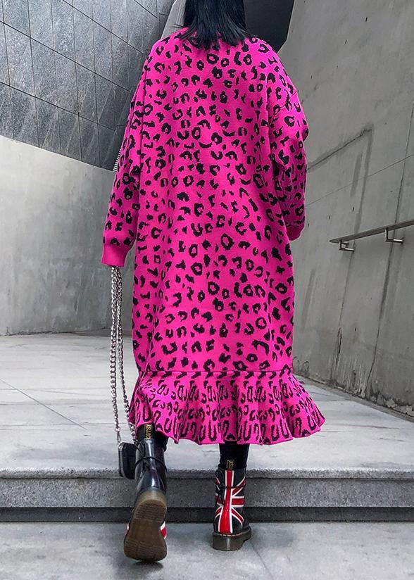 Well Tailored Sweater with a Graceful Silhouette