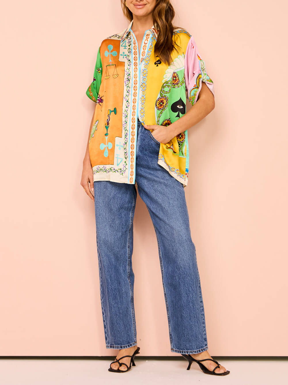 Elegantly Styled Blouse for Everyday Wear