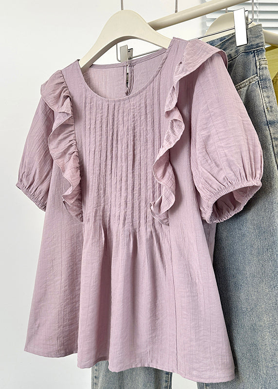 Classic Vintage Blouse with a Flattering Fit