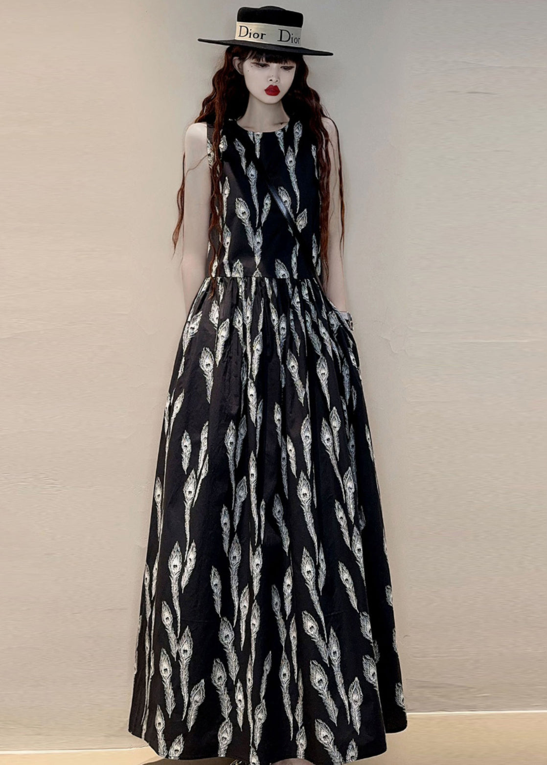 Classic Vintage Dress with a Flattering Fit