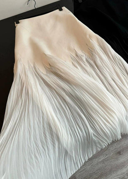 Well Tailored Garment with a Graceful Silhouette