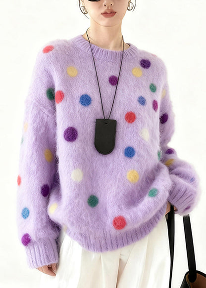 Well Tailored Sweater with a Graceful Silhouette