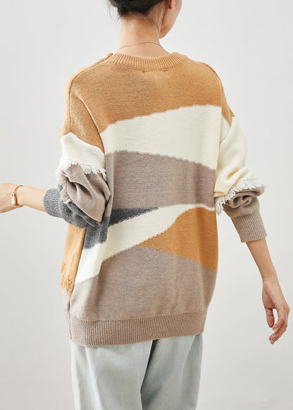 Well Tailored Sweater with a Graceful Silhouette