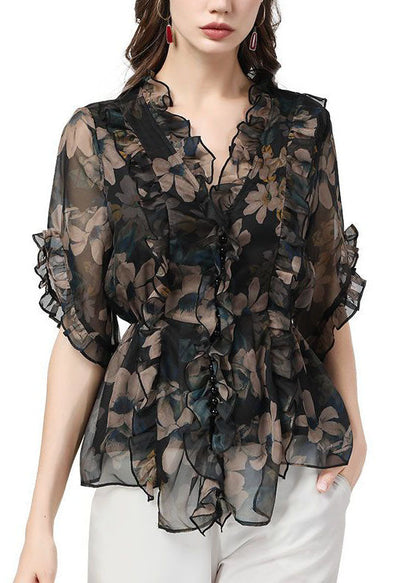 Beautifully Finished Blouse in a Timeless Design