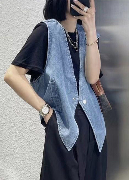 Gracefully Styled Coat for Any Occasion