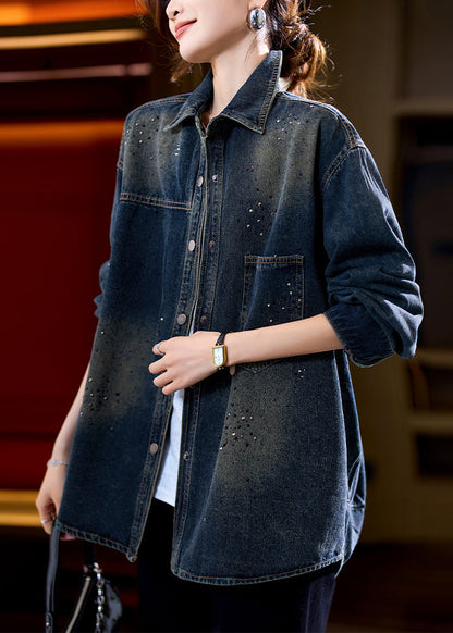 Classic Vintage Coat with a Flattering Fit