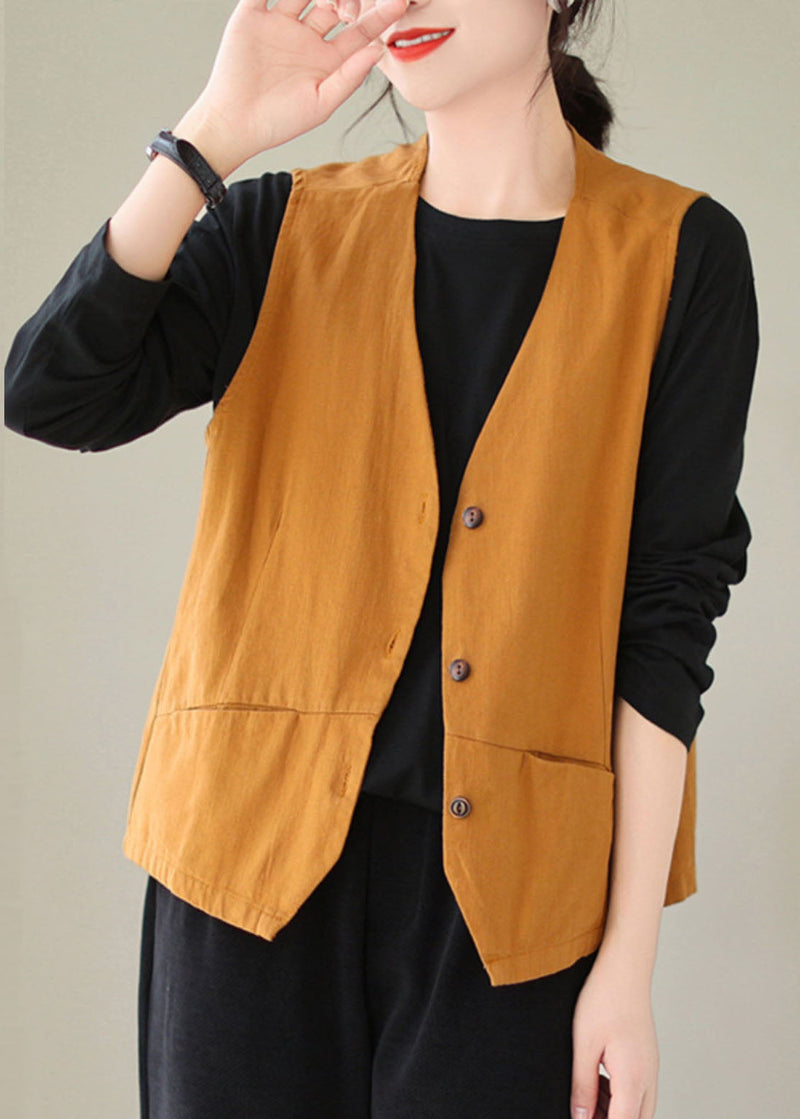 Well Tailored Coat with a Graceful Silhouette