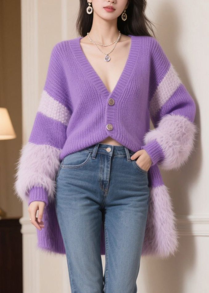 Classic Vintage Cardigan with a Flattering Fit