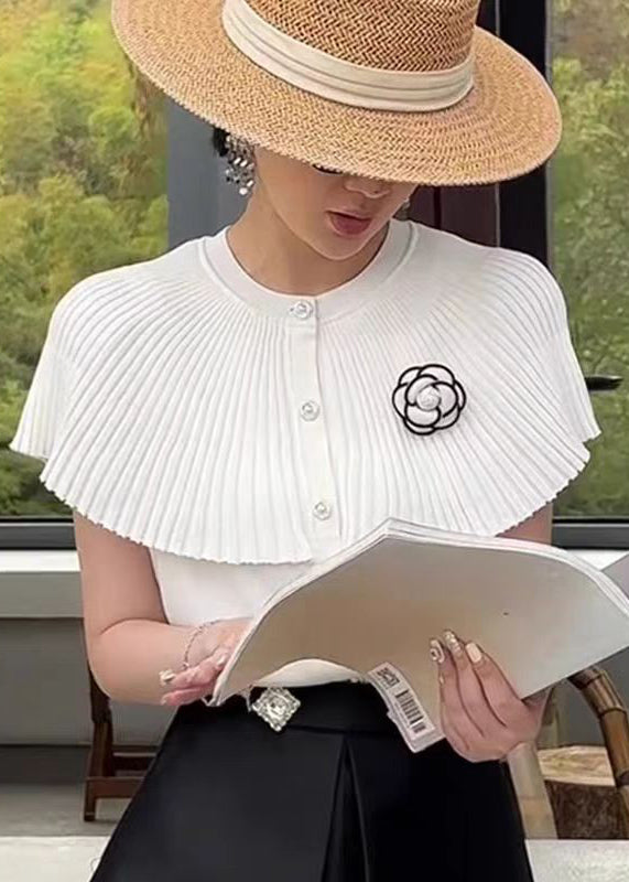 Gracefully Styled Blouse for Any Occasion