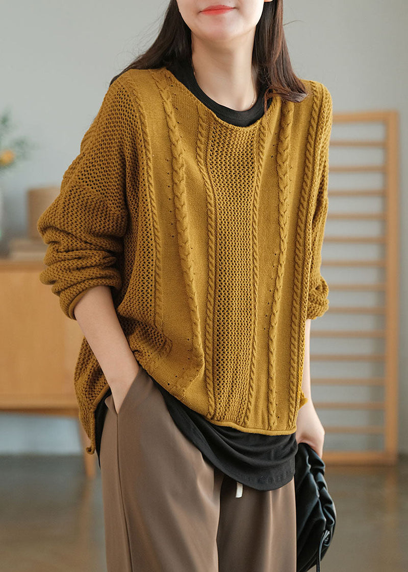 Well Tailored Sweater with a Graceful Silhouette