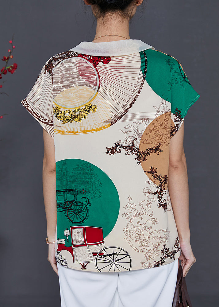 Well Tailored Blouse with a Graceful Silhouette