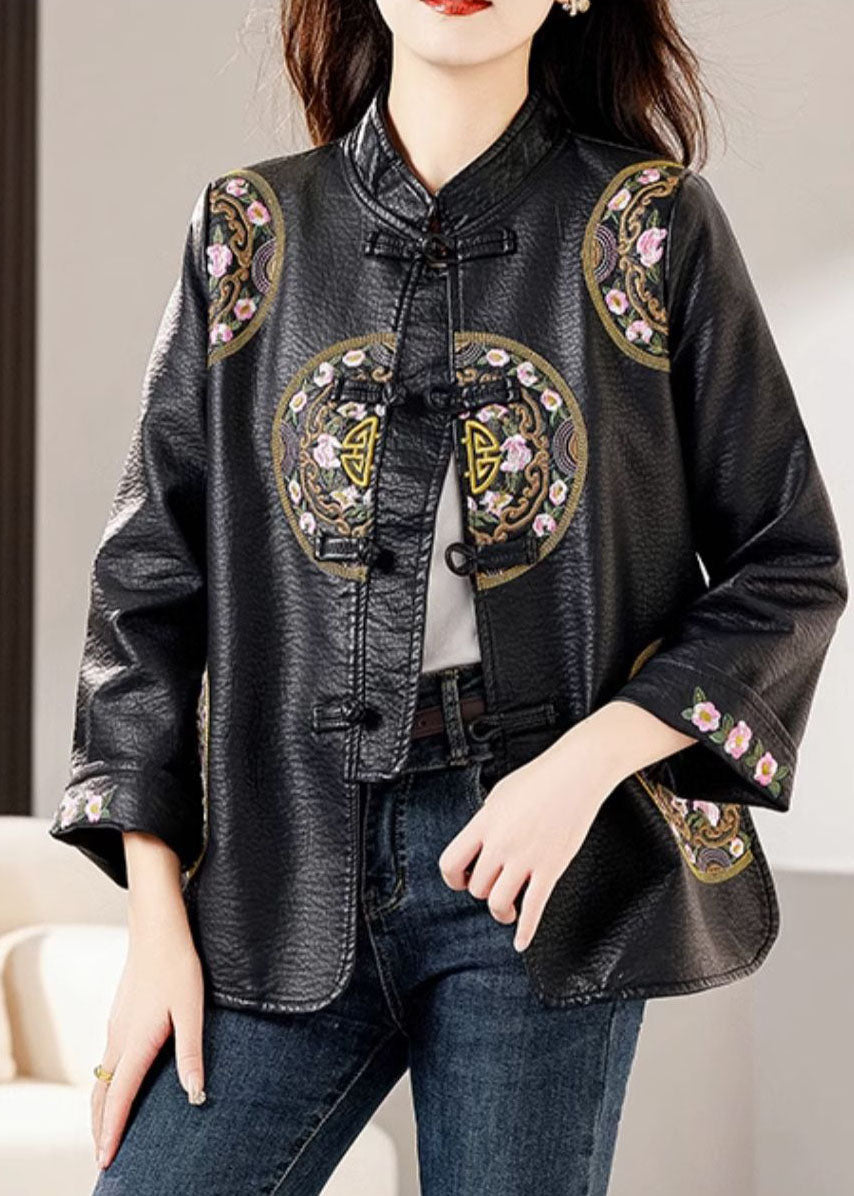 Classic Vintage & Enduringly Stylish Coat