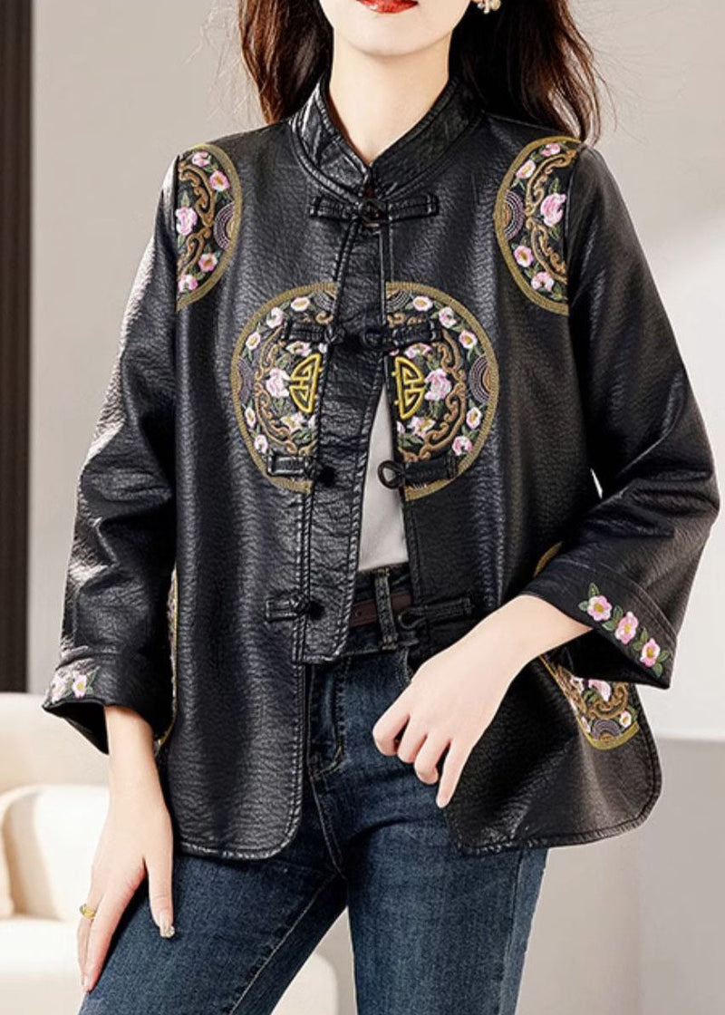 Classic Vintage & Enduringly Stylish Coat