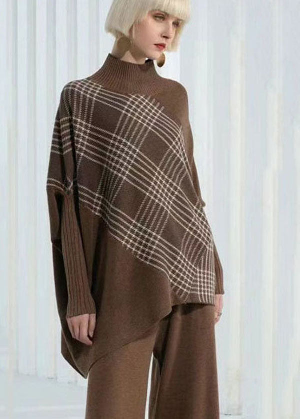 Gracefully Styled Top for Any Occasion