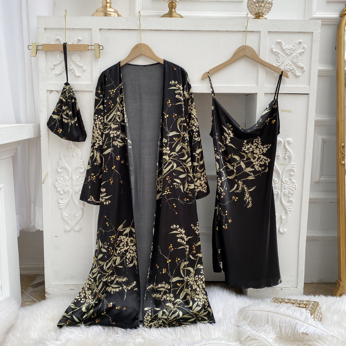 Vintage Style Garment with a Modern Fit