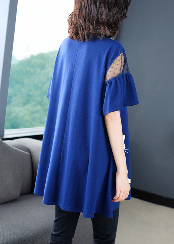 Classic Vintage Shirt with a Flattering Fit