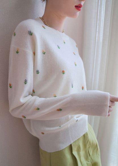 Elegantly Styled Sweater for Everyday Wear