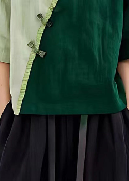 Effortlessly Elegant Blouse with a Timeless Design