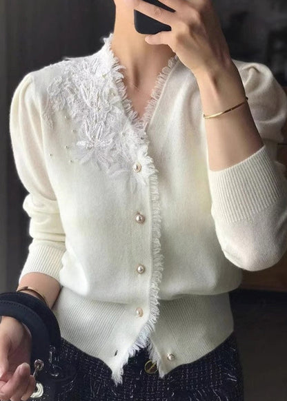 Gracefully Styled Cardigan for Any Occasion