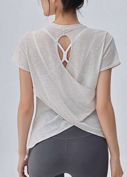 Well Tailored Top with a Graceful Silhouette
