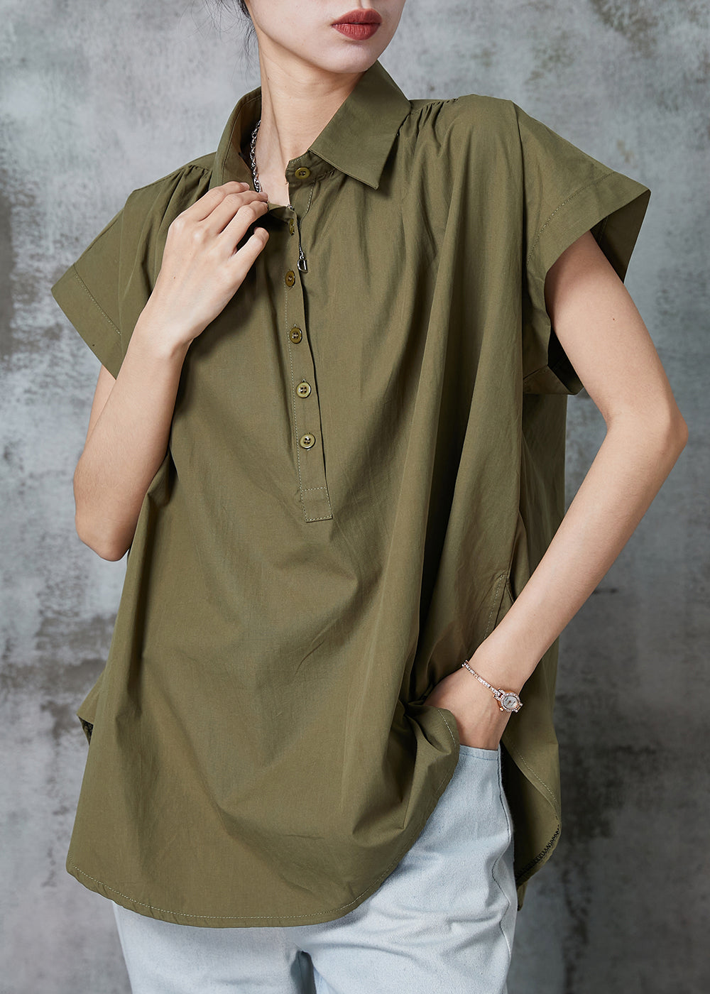 Beautifully Finished Blouse in a Timeless Design