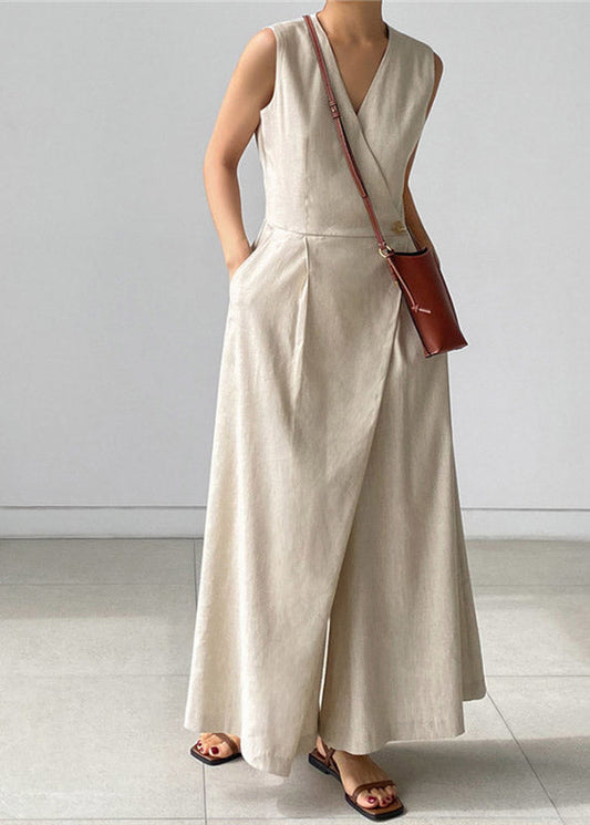 Effortlessly Elegant Pants with a Timeless Design