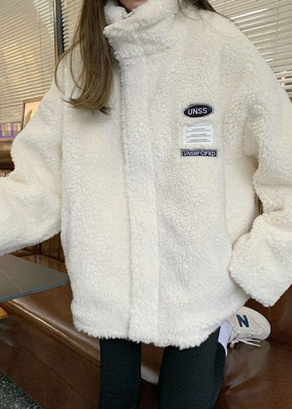 Elegantly Styled Coat for Everyday Wear