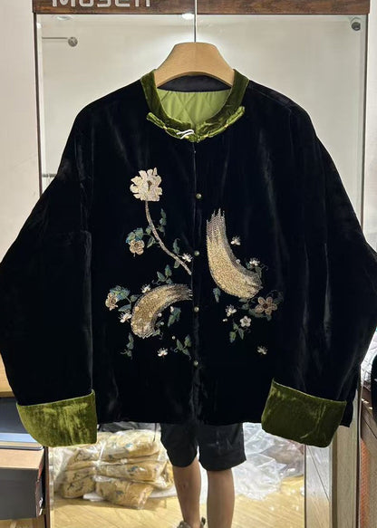 Effortlessly Elegant Coat with a Timeless Design