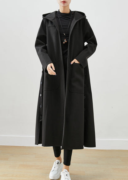 Elegantly Styled Coat for Everyday Wear
