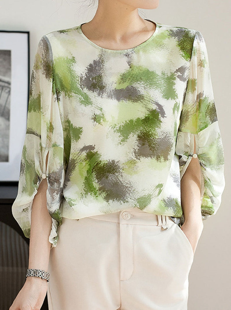 Sophisticated Top with a Clean Classic Look