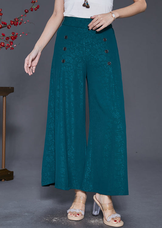 Sophisticated Pants with a Clean Classic Look