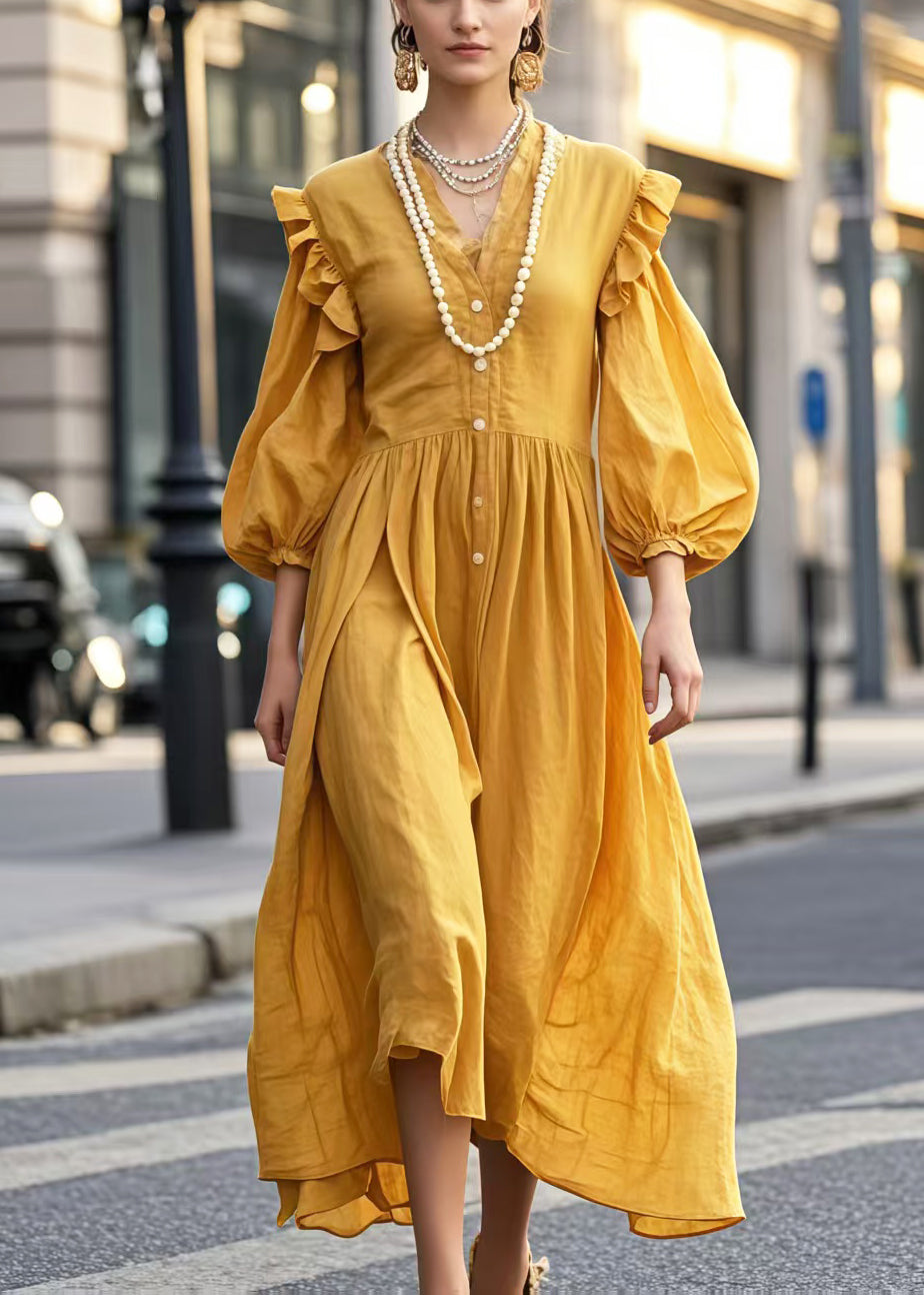 Well Tailored Dress with a Graceful Silhouette