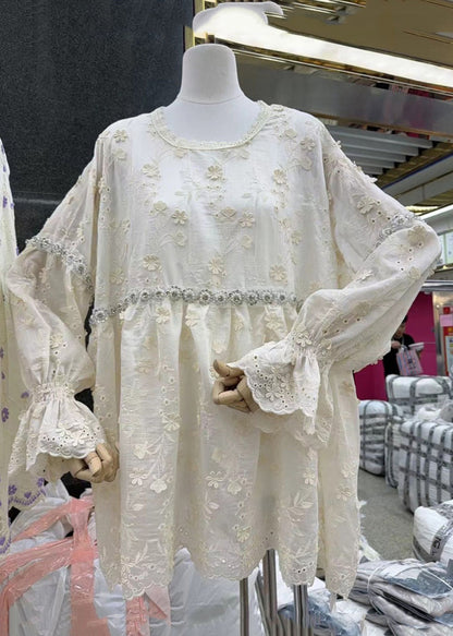 Gracefully Styled Blouse for Any Occasion
