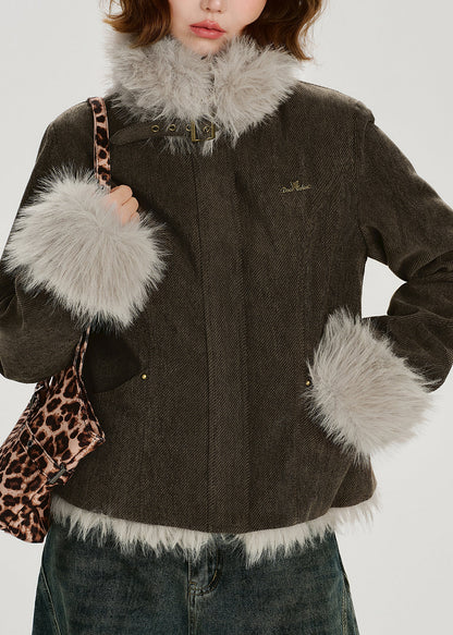 Polished Coat with an Effortless Classic Look