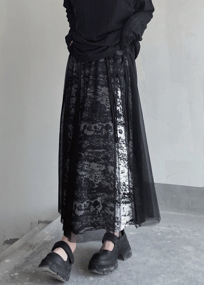 Effortlessly Elegant Garment with a Timeless Design