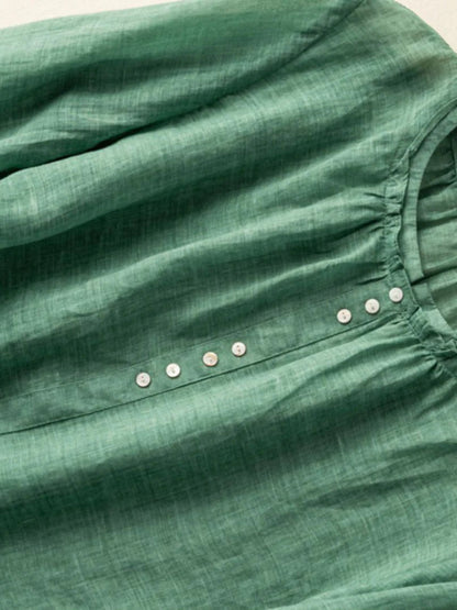 Beautifully Finished Top in a Timeless Design