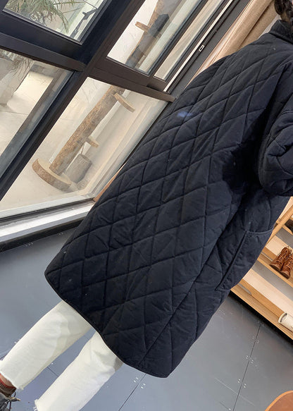 Classic Vintage Coat with a Flattering Fit