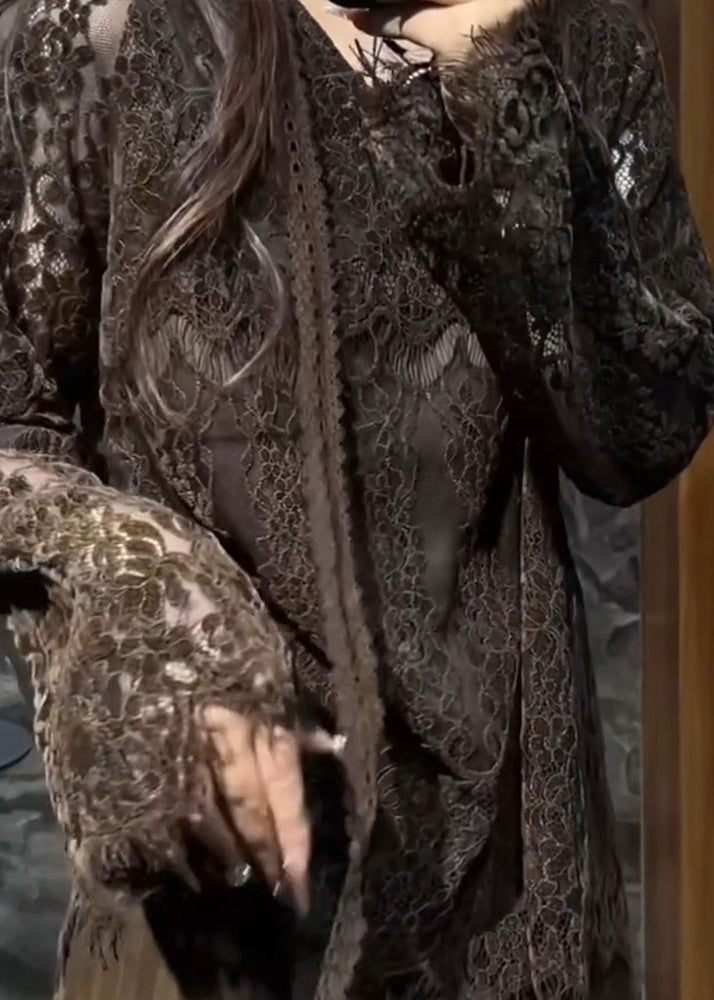 A Vintage Style Shirt with Delicate Timeless Details