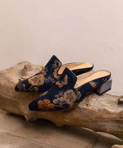 Chic Orthopedic Sandals with Unique Design