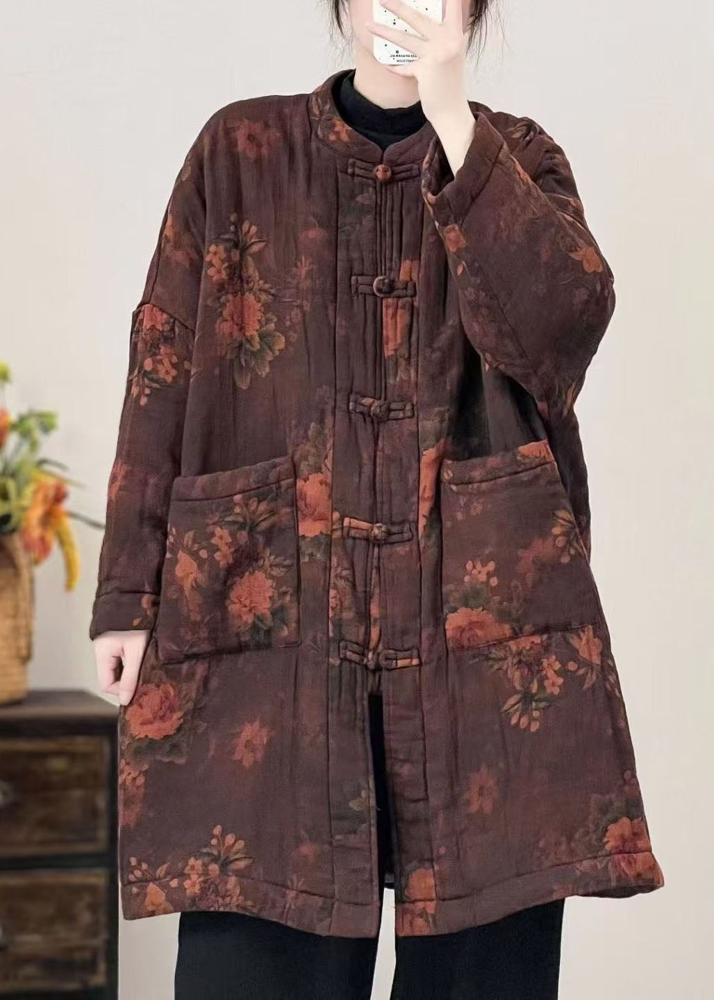 Beautifully Finished Coat in a Timeless Design