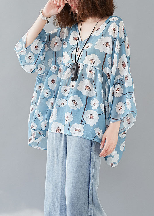 Classic Vintage Top with a Flattering Fit