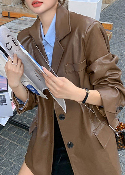Classic Vintage Coat with a Flattering Fit