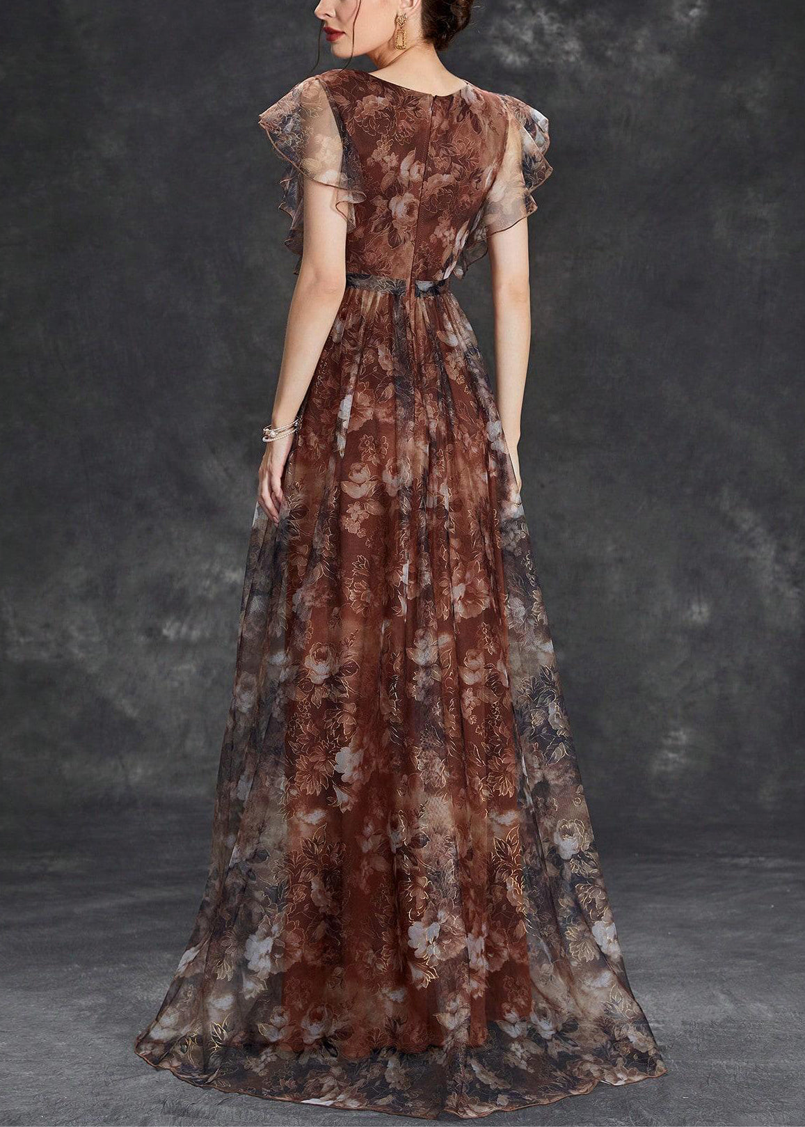 Classic Vintage & Enduringly Stylish Dress