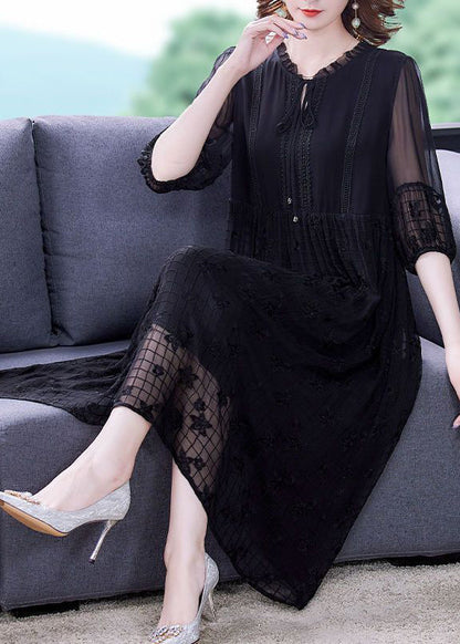 Beautifully Crafted Dress in a Classic Style