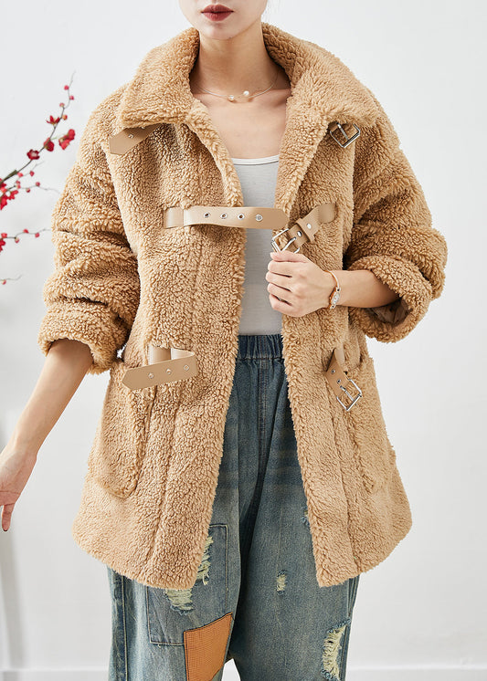 Gracefully Styled Coat for Any Occasion