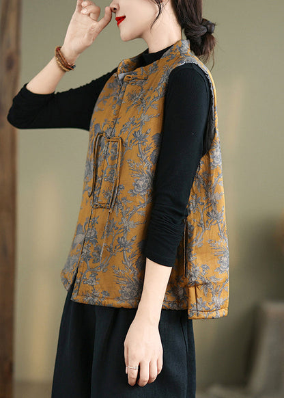 Classic Vintage & Enduringly Stylish Coat