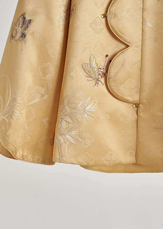 Elegantly Styled Coat for Everyday Wear